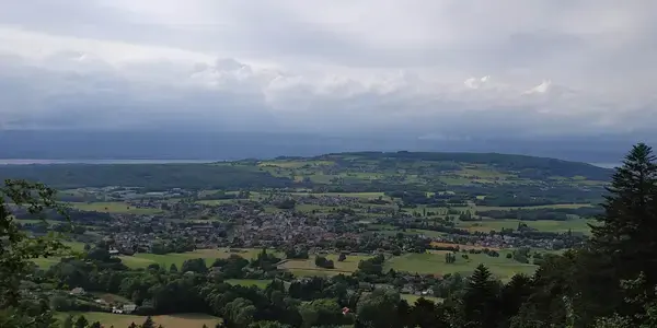 Abri Piscine Rétractable Spécialiste abri de piscine Bons-en-Chablais