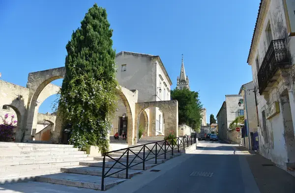 Abri Piscine Rétractable Spécialiste abri de piscine Castries
