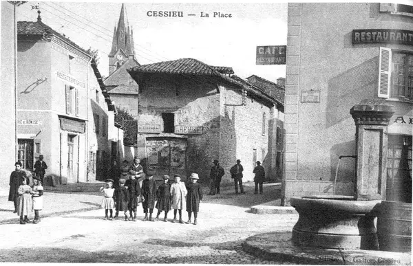 Abri Piscine Rétractable Spécialiste abri de piscine Cessieu