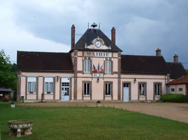 Abri Piscine Rétractable Spécialiste abri de piscine Évry