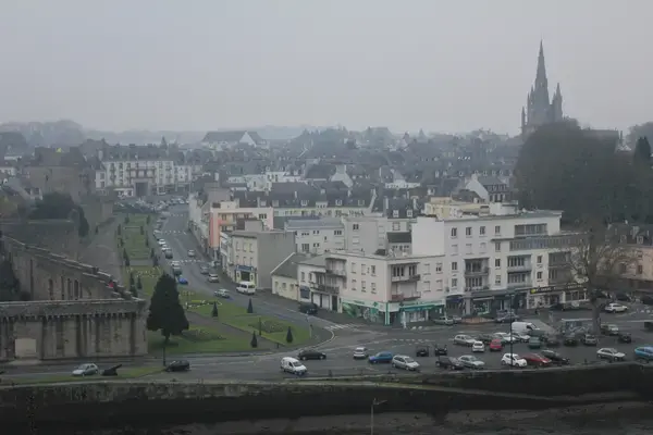 Abri Piscine Rétractable Spécialiste abri de piscine Hennebont
