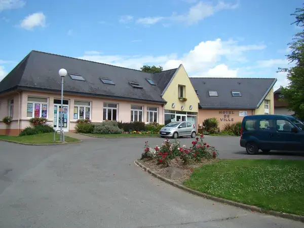 Abri Piscine Rétractable Spécialiste abri de piscine La Mézière