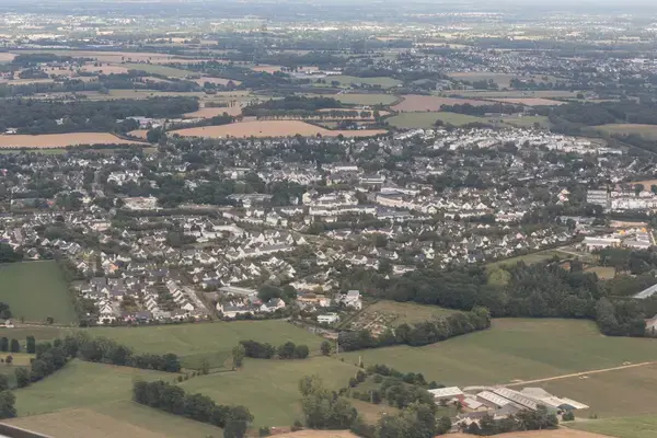 Abri Piscine Rétractable Spécialiste abri de piscine Le Rheu