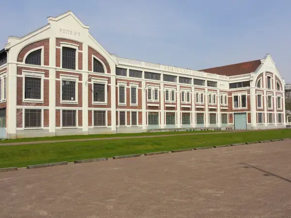 Abri Piscine Rétractable Spécialiste abri de piscine Oignies