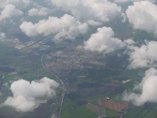Abri Piscine Rétractable Spécialiste abri de piscine Saint-Martin-de-Crau