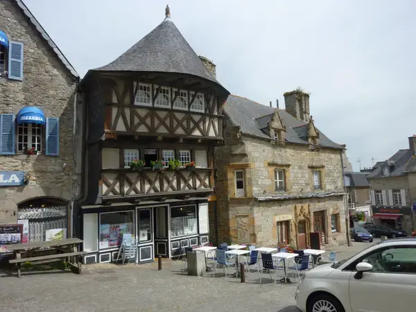 Abri Piscine Rétractable Spécialiste abri de piscine Saint-Renan