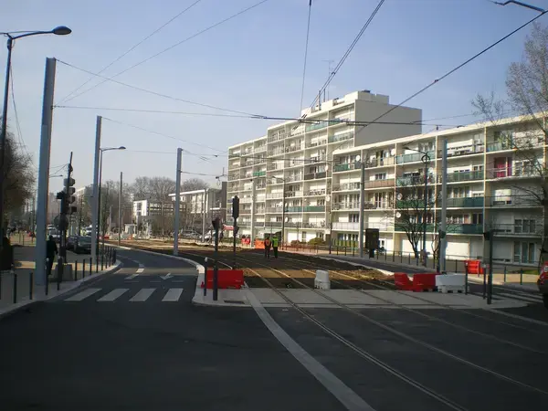 Abri Piscine Rétractable Spécialiste abri de piscine Villeneuve-la-Garenne