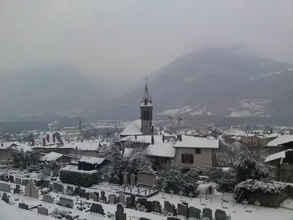 Abri Piscine Rétractable Spécialiste abri de piscine Voreppe